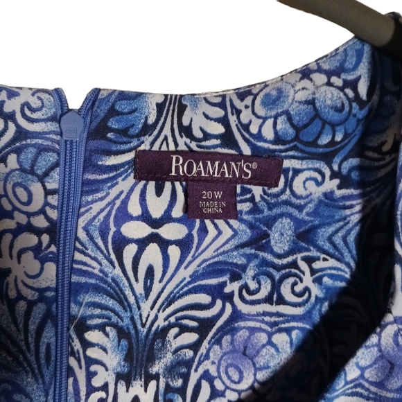 Roaman's Blue Short Sleeved Abstract Floral Dress Ladies Plus Size 20W summer - Picture 2 of 6